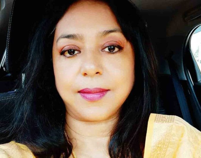 jayashree-roy जयश्री राय , लेखिका कहानी खंडित आस्था