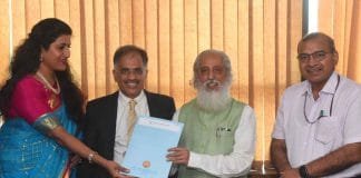 Heartfulness and AICTE Sign Pathbreaking MoU to Promote Emotional and Mental Wellness Learning at College Levels Dr. Nivedita Shreyans & Mr Ramesh Krishnan from Heartfulness Education Trust, Prof. Anil D. Sahasrabudhe, Chairman, AICTE & Prof Rajiv Kumar- Member Secretary AICTE display the MoU
