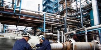 Oil Refining Pumps Market to Surpass USD 8.6 Billion by 2032