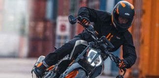 KTM’s Electric Scooter Spotted on Test: A New Era of Urban Mobility KTM prepares to showcase the production-ready model at EICMA. Don't miss out on this game-changing addition to sustainable transportation