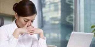 Layoffs Hit Again: 2 Lakh Jobs Will Be Reduced in Companies Around the World Job Market Turmoil Major Tech Companies Announced Massive Layoffs