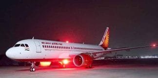 Air India’s Mumbai–London Flight Faces 7-Hour Delay After Technical Glitch, Passengers Stranded Overnight Air India