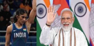 Vinesh Phogat and Indian Contingent Received High Praise from PM Modi Vinesh Phogat with PM Narendra Modi