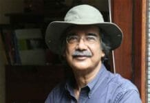 Mike Pandey Honored with Jackson Wild’s Legacy Award Mike Pandey Wins 2024 Jackson Wild Legacy Award for Outstanding Conservation Contributions