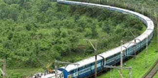 Diwali-Chhath Rail Travel: Important Items to Avoid Bringing on Trains to Prevent Heavy Fines Rail Travel