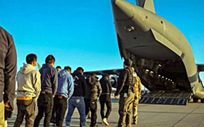 America cracks down on illegal immigrants! 119 Indians will reach Amritsar after being expelled from America. Read the full details of this latest wave of deportations