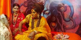 Midnight Rituals of Kinnar Akhara – The Secret Worship That No One Talks About! Uncover the secrets of Kinnar Akhara’s midnight rituals—a spine-chilling yet spiritually awakening experience. Find out why these sacred traditions have fascinated devotees for centuries