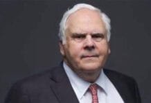 FedEx Founder Fred Smith Dies at 80, Leaves Global Legacy Fred Smith, FedEx founder