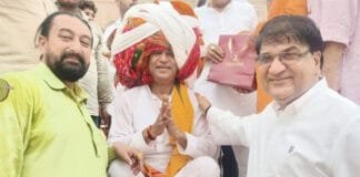 भगत सिंह लोहागढ़ की सरदारी पगड़ी रस्म में पहुंचे डॉ डीपी शर्मा