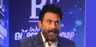 राहुल का वार, संघ से तकरार, और वैश्विक दबावों में मोदी सरकार