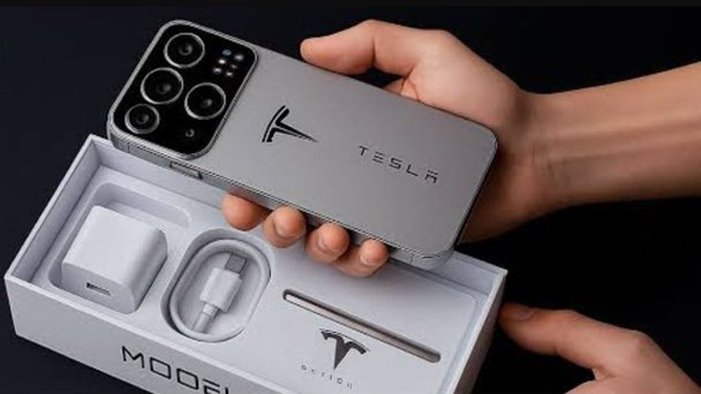 Tesla Model Pi phone showcasing solar charging panel under sunlight