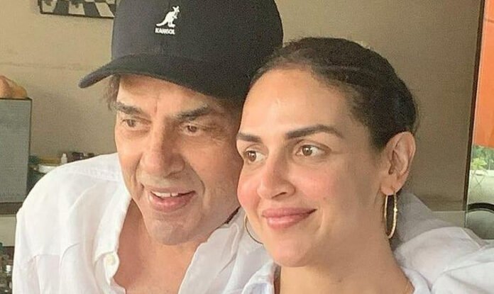 Dharmendra-With-Esha-Deol Dharmendra With Esha Deol