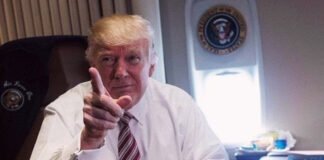 US Senate Breaks Deadlock: Bipartisan Deal Ends 40-Day Government Shutdown, Markets Rebound Donald Trump