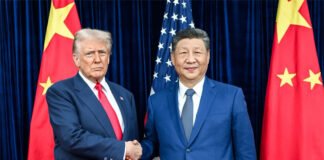 US–China Trade Truce: Trump Considers Lifting Tariffs as Xi Warns Against “Breaking Supply Chains Trump and Xi Jinping meet at Seoul summit to discuss tariff rollback and one-year trade truce, November 2025