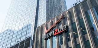 Verizon Cuts 13,000 Jobs in Major Restructuring Drive as 5G Market Slows and AI Costs Rise Verizon headquarters building as the company announces 13,000 layoffs during major restructuring.