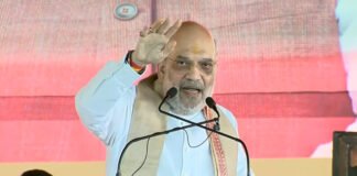 Amit Shah Warns of ‘Jungle-Raj’ Return if RJD Wins Bihar, Calls for NDA Unity Amit Shah addressing a massive crowd in Patna warning voters against the return of jungle-raj under RJD rule.