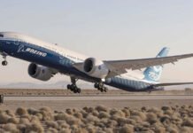 Boeing Faces Fresh FAA Scrutiny After Dreamliner Incident; Shares Fall Amid Strikes and Delays Boeing FAA Investigation