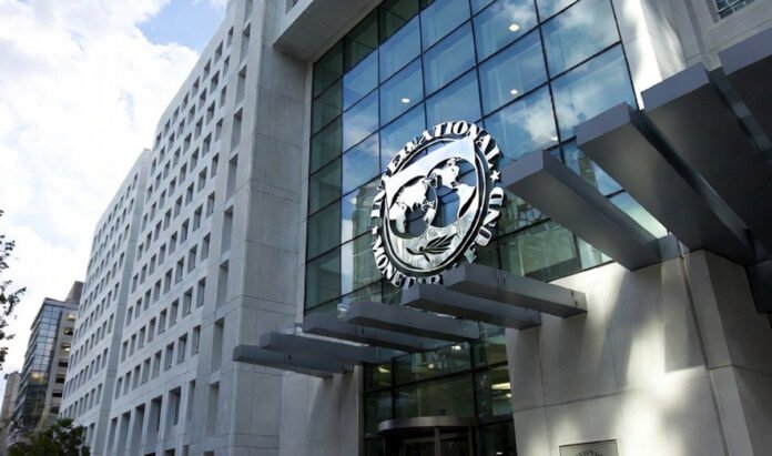 IMF Report Warns Pakistan on Corruption IMF headquarters building representing corruption concerns raised about Pakistan.