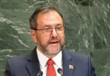 Venezuela Defies U.S. Airspace Closure Threat, Calls Move “Colonialist” and Reasserts Sovereignty Venezuela’s foreign minister addressing reporters after rejecting U.S. airspace threats