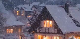 December Social Media Vibes Take Over as Christmas Trends and Year-in-Review Content Go Viral December 2025 Social Media Trends