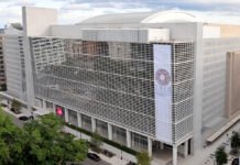 World Bank Partners with Gavi to Mobilize $2 Billion for Global Vaccines The World Bank HEADQUARTERS