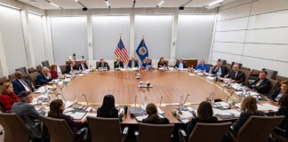 Fed Cuts Rates for Third Time, Warns Inflation Still a Threat as Rupee Hits Record Low US Federal Reserve Board Meeting in Washington