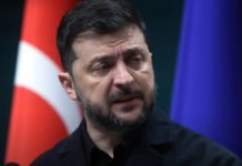 Zelensky Ousts Defense Chief Rustem Umerov as Kyiv Faces War Fatigue and Russian Gains Volodymyr Zelensky announces the dismissal of Defense Minister Rustem Umerov amid Ukraine’s wartime reshuffle.