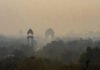 Delhi Ushered in 2026 with Toxic Smog: Severe Air Pollution Persists, No Relief on New Year’s Day Thick smog shrouding Delhi skyline with India Gate faintly visible on hazy New Year's morning 2026