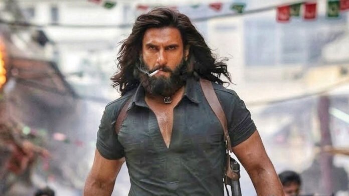 Ranveer Singh in a high-intensity action scene from Dhurandhar movie