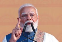 PM Modi Addresses Nation on New Year’s Eve, Shares Vision for India’s Future in 2026 Prime Minister Narendra Modi delivering New Year's Eve national address 2025 from New Delhi podium