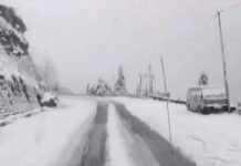 Weather Forecast Today: Heavy Snowfall in Hills, Dense Fog Grips Plains Dense fog and cold weather conditions in North India on December 27