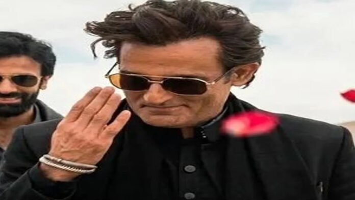 Crowded cinema hall during Dhurandhar screening as box office collections remain strong