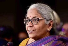 India Makes History: Union Budget 2026 to Be Presented on Sunday for the First Time Ever Finance Minister Nirmala Sitharaman presenting Union Budget in Lok Sabha, Indian Parliament