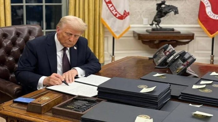 us-iran-tehran-protests-202 Protests in Tehran with US-Iran military tensions escalating amid Donald Trump warnings