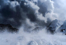 Weather Update: Fresh Western Disturbance to Bring Snowfall in Hills, Rain and Cold Wave Across North India Snowfall in the western Himalayas as a fresh western disturbance affects North India weather
