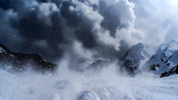 Snowfall in the western Himalayas as a fresh western disturbance affects North India weather