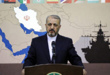 Iran Rejects US Military Pressure, Says Uranium Enrichment Will Continue Despite Nuclear Talks Iranian Foreign Minister Abbas Araghchi speaks amid US military deployment and nuclear talks