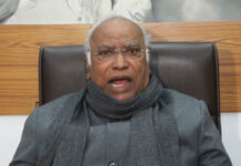 Kharge Questions India–US Trade Deal Timing After US Court Strikes Down Trump Tariffs Mallikarjun Kharge speaking about India–US trade deal controversy