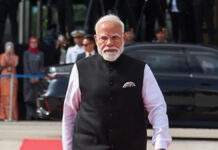 Centre Makes ‘Vande Mataram’ Mandatory at Official Events, To Be Played Before National Anthem Indian flag ceremony with Vande Mataram and national anthem protocol update