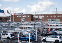 Volkswagen, Stellantis Urge EU to Step In: “Save Europe’s Auto Industry” Amid Global Pressure Volkswagen and Stellantis factories as automakers urge EU to support European auto industry