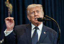 Trump Extends Iran Deadline to April 6, Delays Military Strike Amid High-Stakes Talks Trump Iran deadline Strait of Hormuz crisis April 2026 tensions