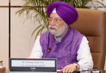 Fuel Relief in India: Government Cuts Excise Duty by ₹10/Litre on Petrol, Diesel Amid Global Oil Surge Petroleum Minister Hardeep Puri