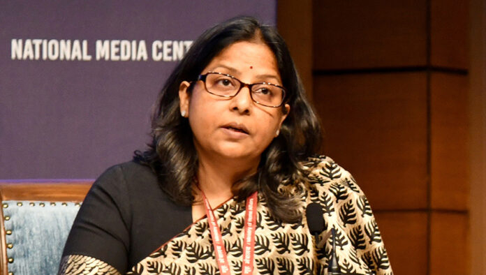 Indian government officials addressing a press conference about LPG supply stability and cylinder delivery across India