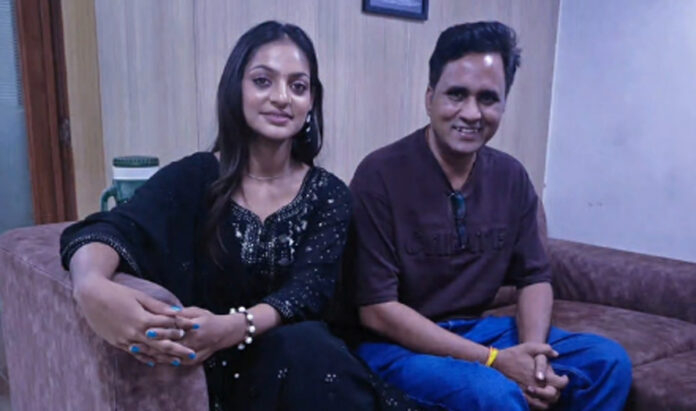 Mahakumbh viral girl Monalisa trending again amid marriage controversy and filmmaker reaction