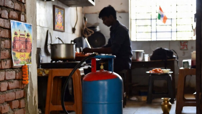 Small LPG cylinder used in Delhi kitchen under new government rule