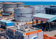 Karnataka LPG Crisis Deepens: Over 300 Pumps Shut, Indian Oil Steps Up Supply to Meet Surge Karnataka LPG crisis long queues at Indian Oil stations Bengaluru auto LPG shortage