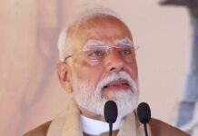 PM Modi Targets TMC, Congress in West Bengal Rally, Issues ‘Last Warning’ Ahead of May 4 Results PM Modi Targets TMC, Congress in West Bengal Rally, Issues ‘Last Warning’ Ahead of May 4 Results