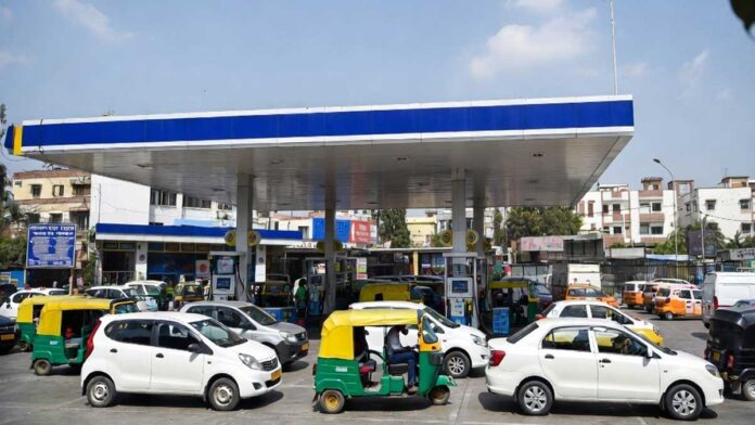 CNG station in Delhi with vehicles lined up after fresh CNG price hike in NCR