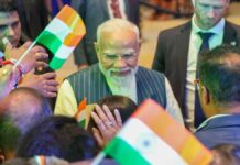PM Modi Receives Grand Welcome in Netherlands as Europe Tour Focuses on Trade, Innovation and Strategic Partnerships Prime Minister Narendra Modi receives a warm welcome from the Indian diaspora during his visit to the Netherlands
