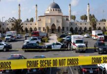 San Diego Mosque Shooting: Five Dead Including Two Suspects in California Islamic Center Attack Police officers and emergency vehicles outside a mosque in San Diego after a deadly shooting incident